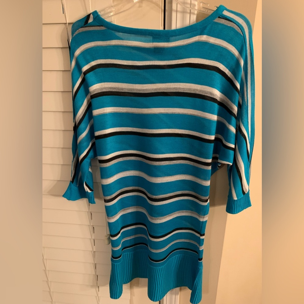 Dots Sweater - Picture 3 of 4